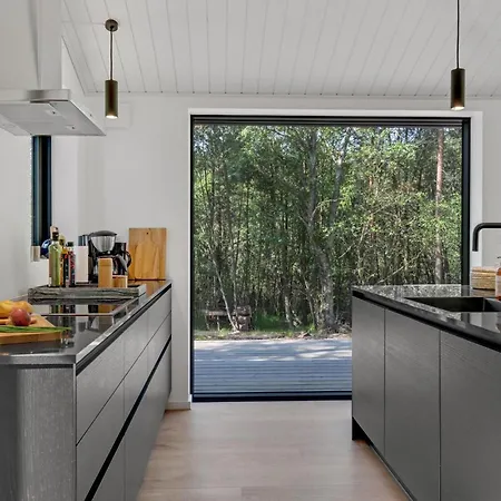בית נופש Cozy In With Kitchen